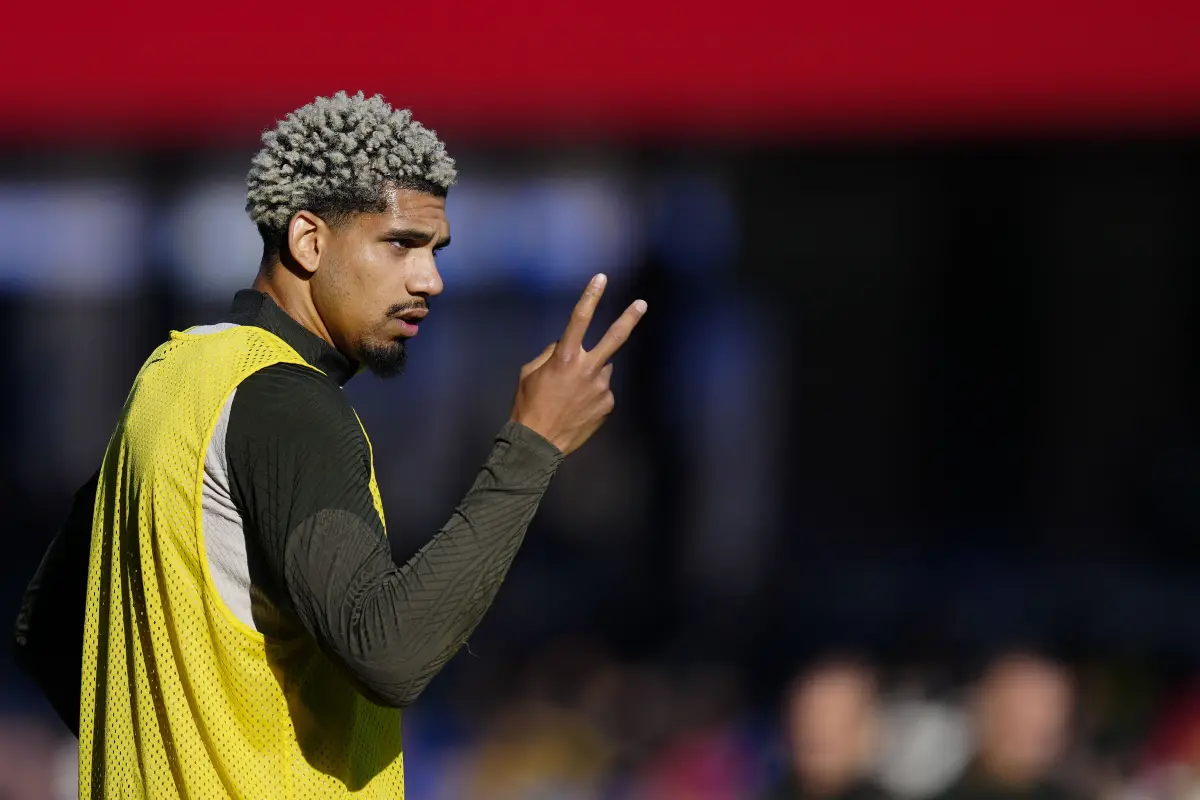 El uruguayo Ronald Araujo viaja a Tierra Santa para recuperarse emocionalmente