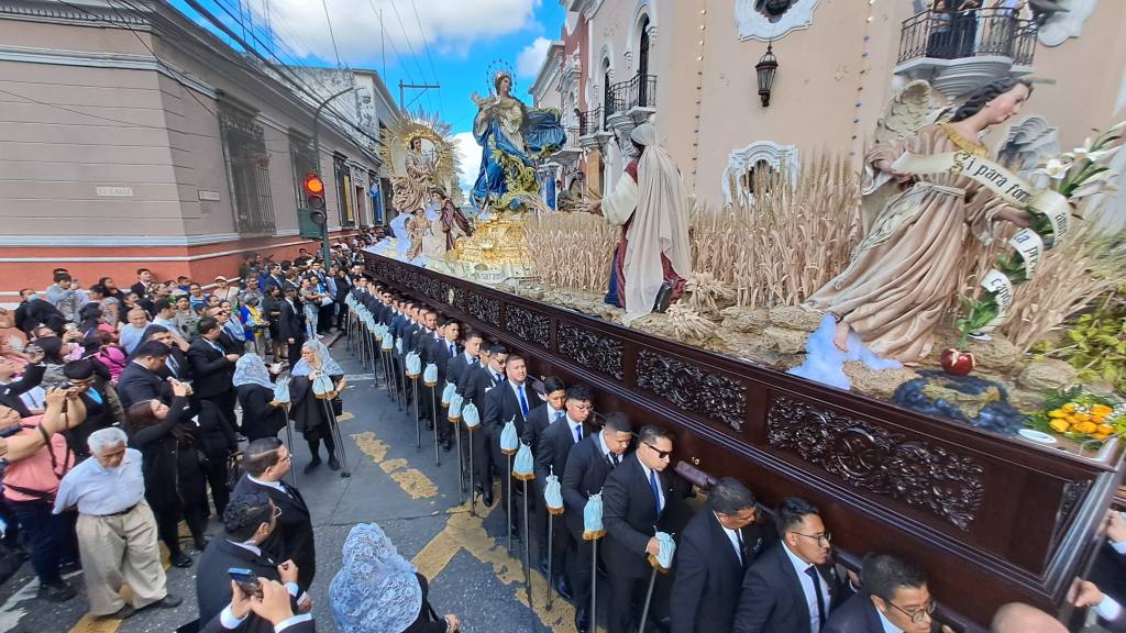 Procesión de la Inmaculada Concepción de la Catedral Metropolitana | Omar Solís/EU