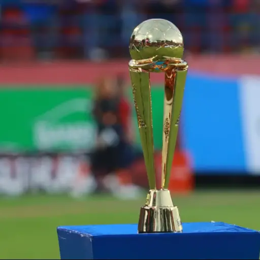 Trofeo de la Liga Guate Banrural - Alex Meoño