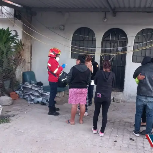 La persona permanecía frente a una vivienda en Villa Nueva. ,Bomberos Municipales