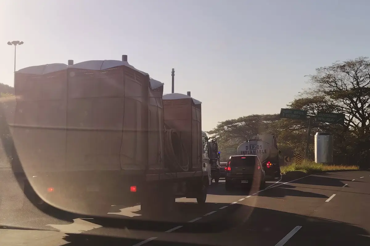 Usuarios de la vía reportaron que la demanda con destino al Puerto San José aumentó este viernes 26 de diciembre., IG
