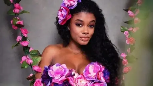 Imani Dia Smith ,Redes sociales