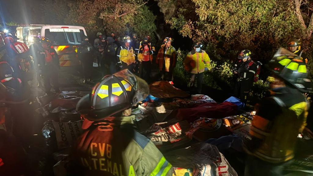 Imágenes revelan el desastre tras el accidente de autobús | Alberto Chaclán