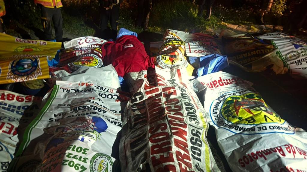 Imágenes revelan el desastre tras el accidente de autobús | Alberto Chaclán