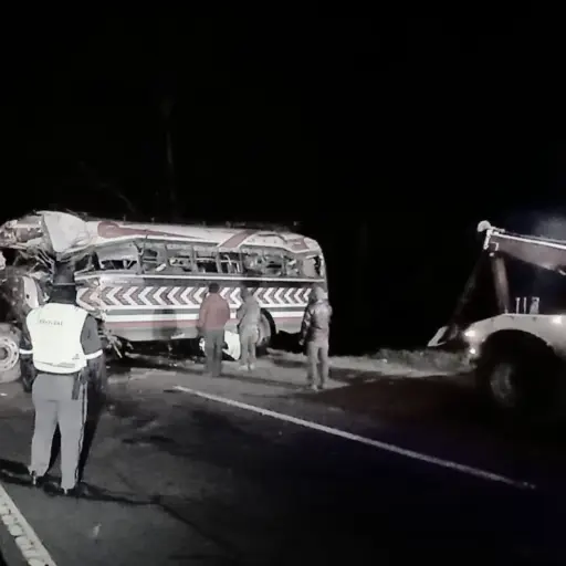 El accidente cobró la vida de 15 personas que ya fueron identificadas por el INACIF. ,PROVIAL.