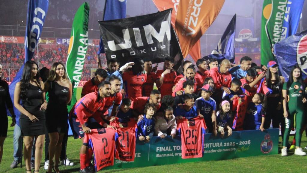 Apertura 2025: Final entre Municipal y Antigua  | Alex Meoño 