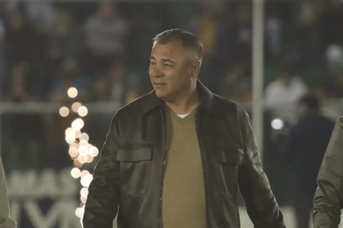 Mauricio Tapia logró esta noche su quinto título con Antigua 