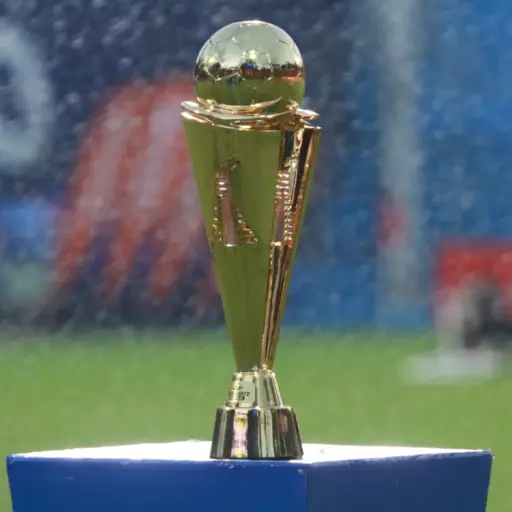 Copa que ganó Antigua G. F. C. durante el Apertura 2025