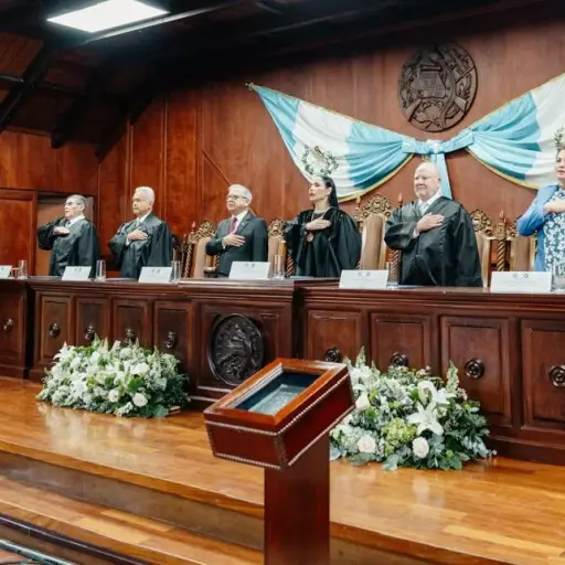 Pese a que el Congreso se declaró en receso, la CC pidió un informe a la junta directiva. ,Corte de Constitucionalidad.