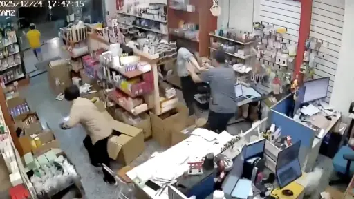 Cámaras de vigilancia captaron el terremoto.  ,Captura de pantalla