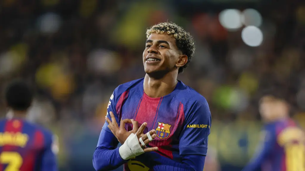 Celebración de Lamine Yamal ante el Villarreal - EFE