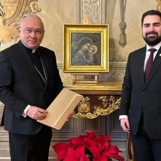 El diplomático fungió como secretario de comunicación social del presidente, Bernardo Arévalo. ,Santa Sede.