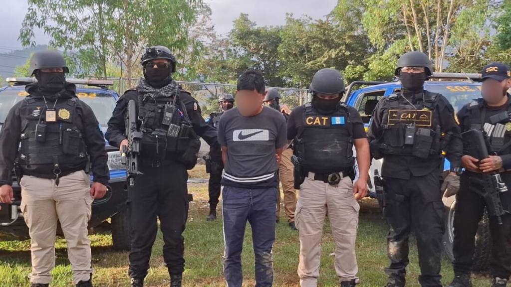 Capturan a extraditable buscado en EE. UU. por al menos 8 delitos | PNC de Guatemala