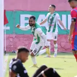 Dewinder Bradley visita El Trébol, donde hizo campeón al Antigua