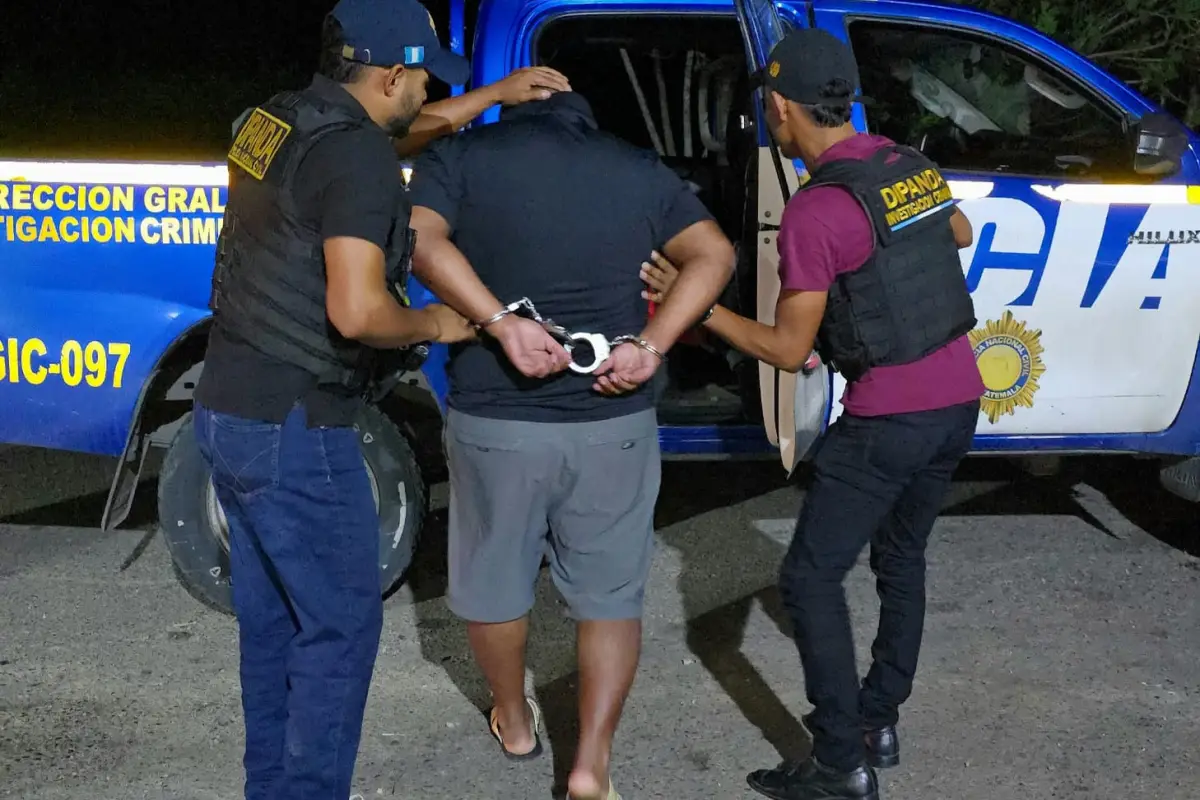 Según la PNC, el salvadoreño detenido fue expulsado hacia El Salvador., PNC de Guatemala.