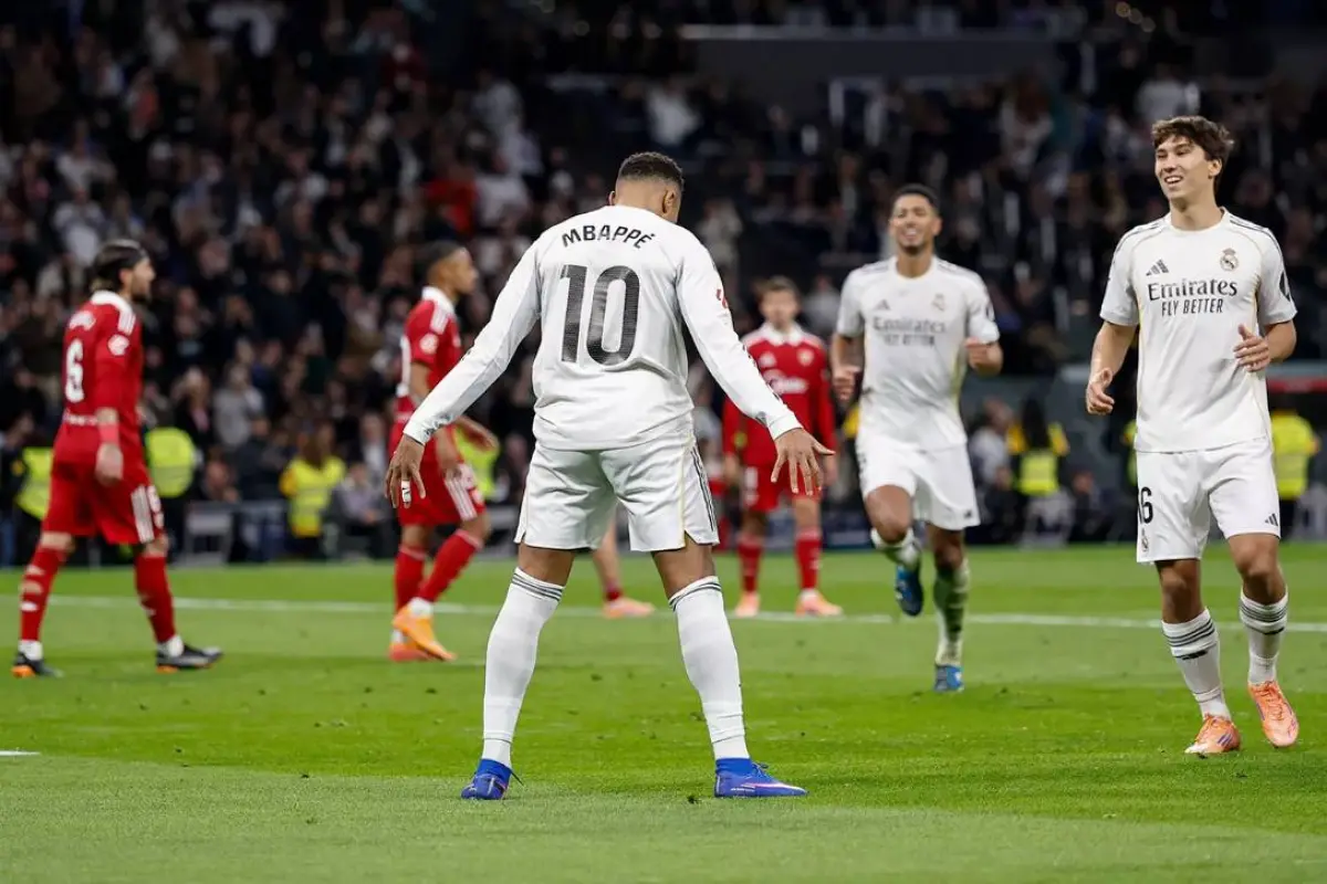 Mbappé celebró como Cristiano Ronaldo ante el Sevilla - Real Madrid C.F.