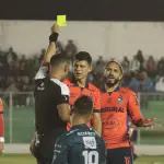 Steb Morales, protagonista en la final de ida del Apertura 2025t