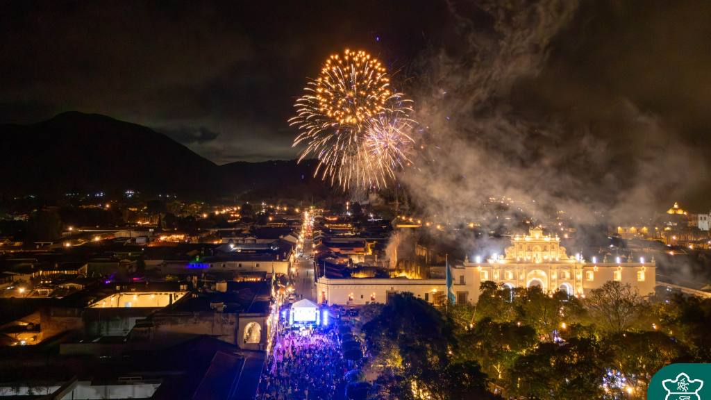 Plaza Mayor de Antigua Guatemala  | Municipalidad Antigua Guatemala  