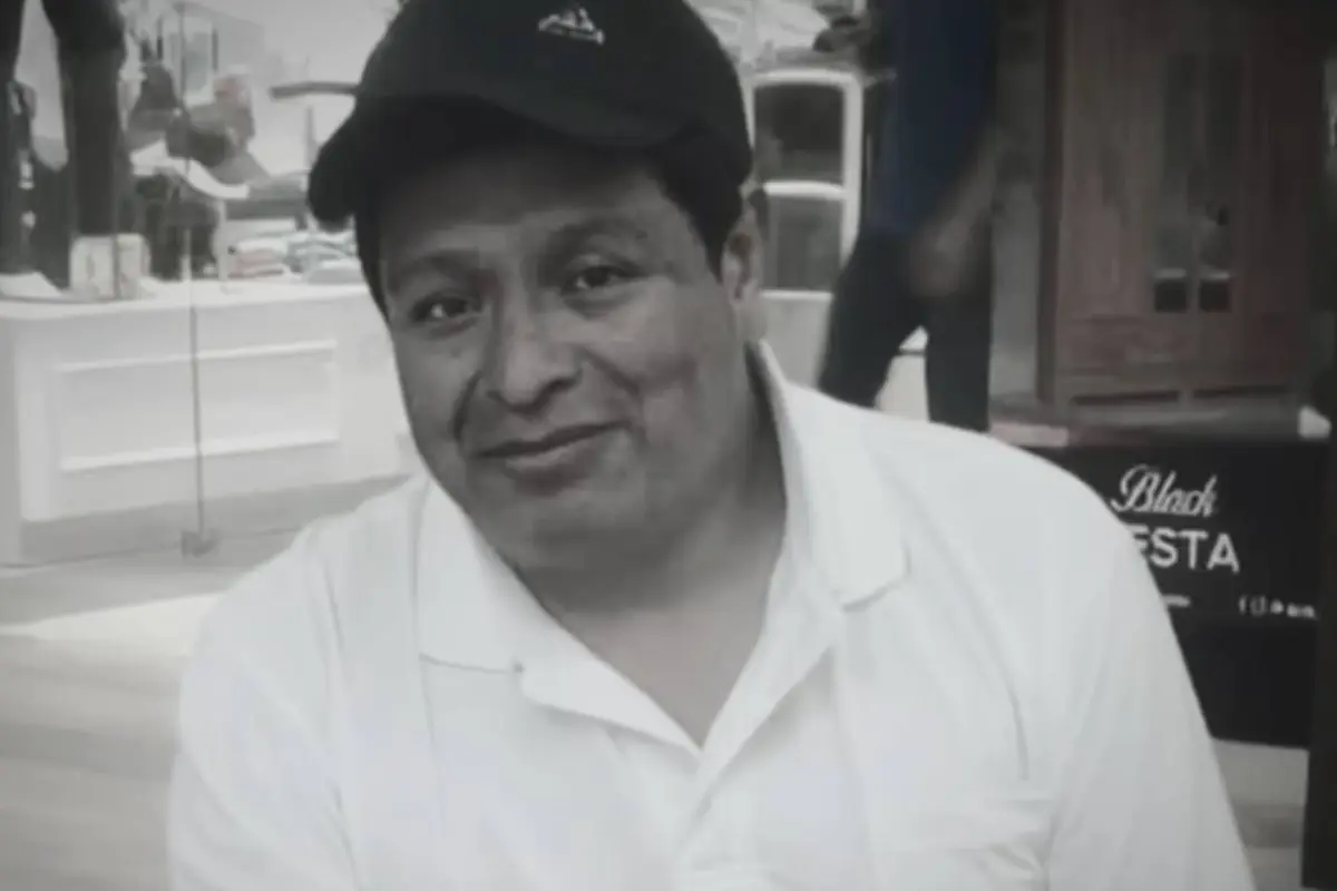 Vicente Velásquez estaba a punto de bajar del bus cuando ocurrió el accidente. , Captura de pantalla