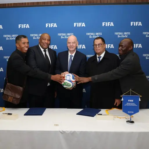 Gianni Infantino, presidente de la FIFA; tras una reunión con autoridades de la COSAFA - instagram @gianni_infantino