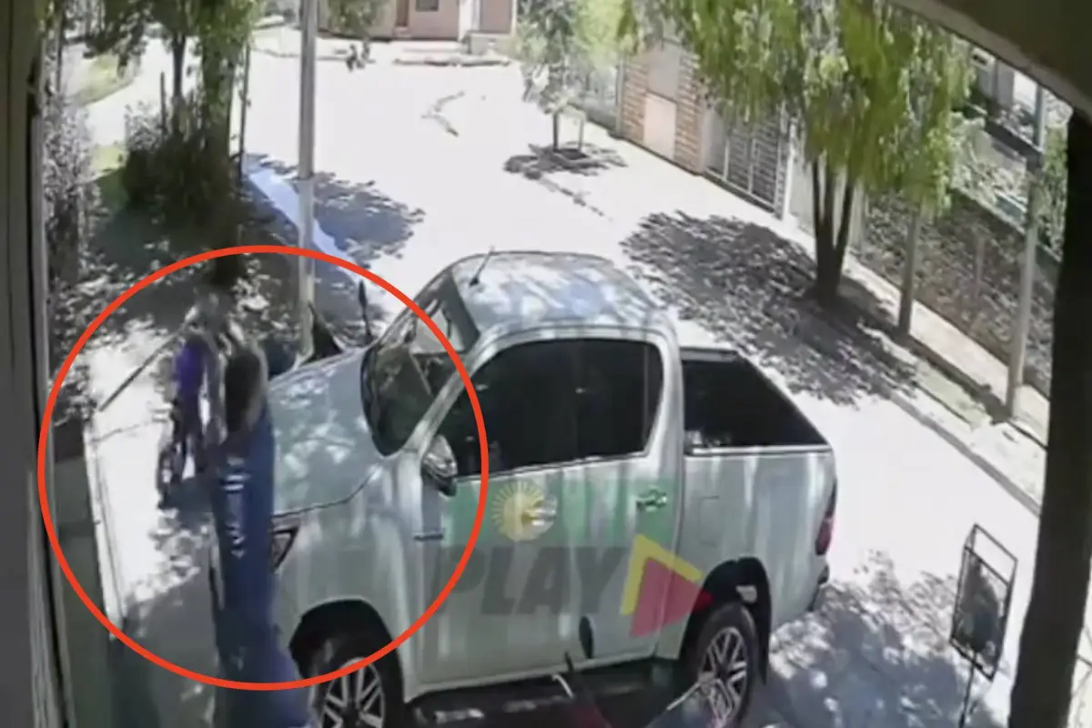 Confiesa haber destrozado picop de su vecina por escuchar a Arjona., Captura de pantalla video de X.