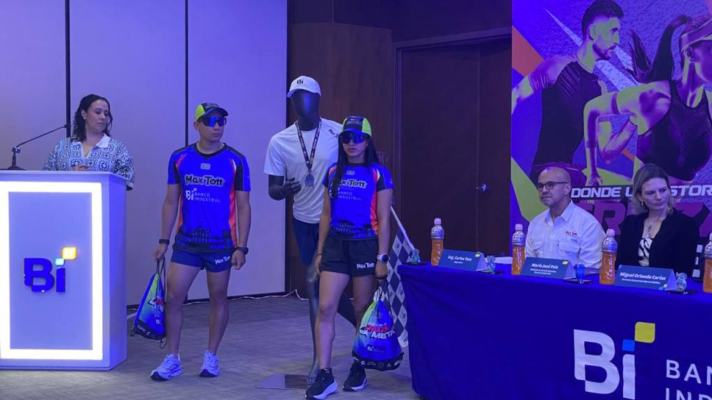 Conferencia de prensa de la Max Tott  | Cortesía: J. Meoño 