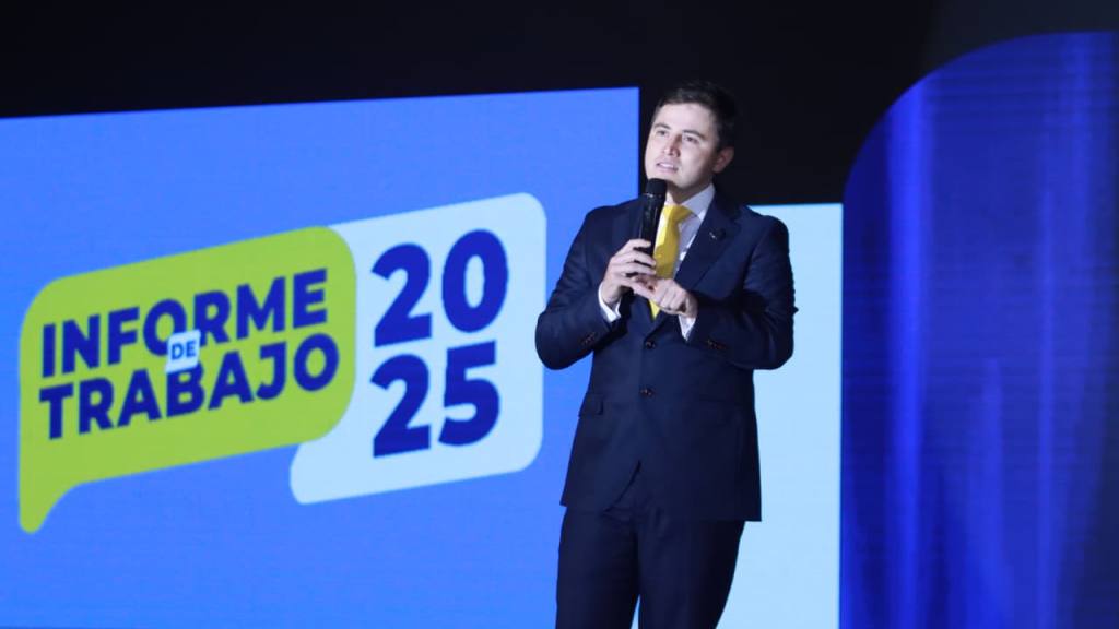 Alcalde Sebastián Siero presenta informe de su gestión 2025 | Álex Meoño