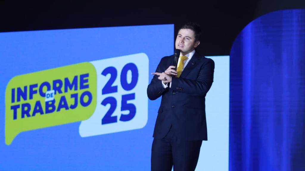 Alcalde Sebastián Siero presenta informe de su gestión 2025 | Álex Meoño