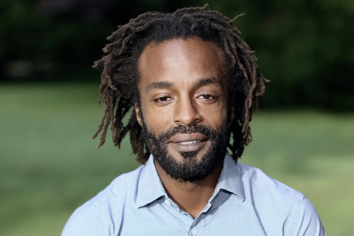 John Forté, Redes sociales