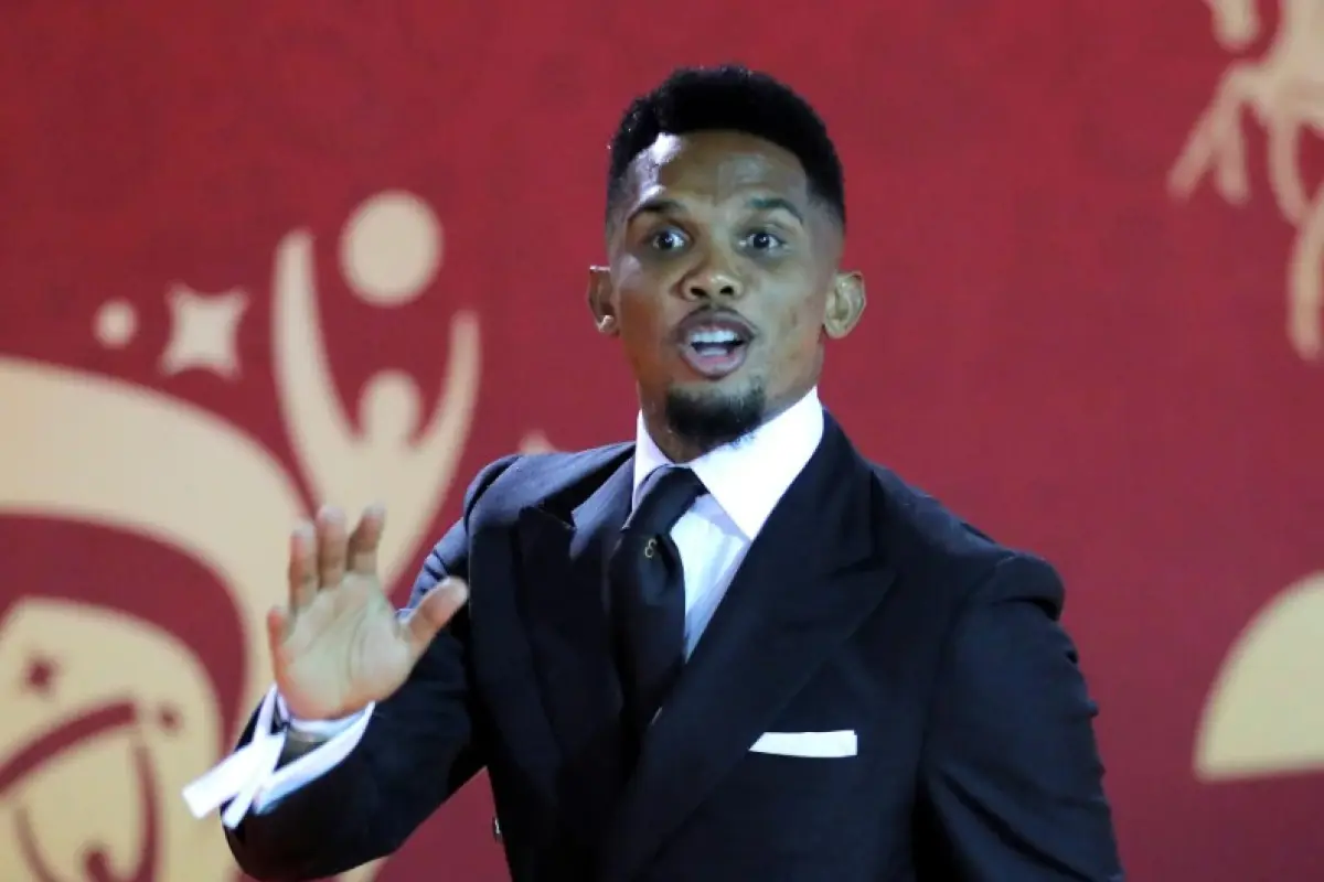 Samuel Eto'o fue sancionado por la Confederación Africana de Futbol  