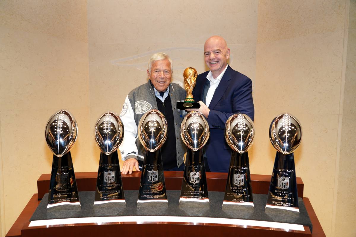 Gianni Infantino estuvo presente en los playoffs de la NFL
