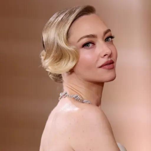 Amanda Seyfried ,Instagram