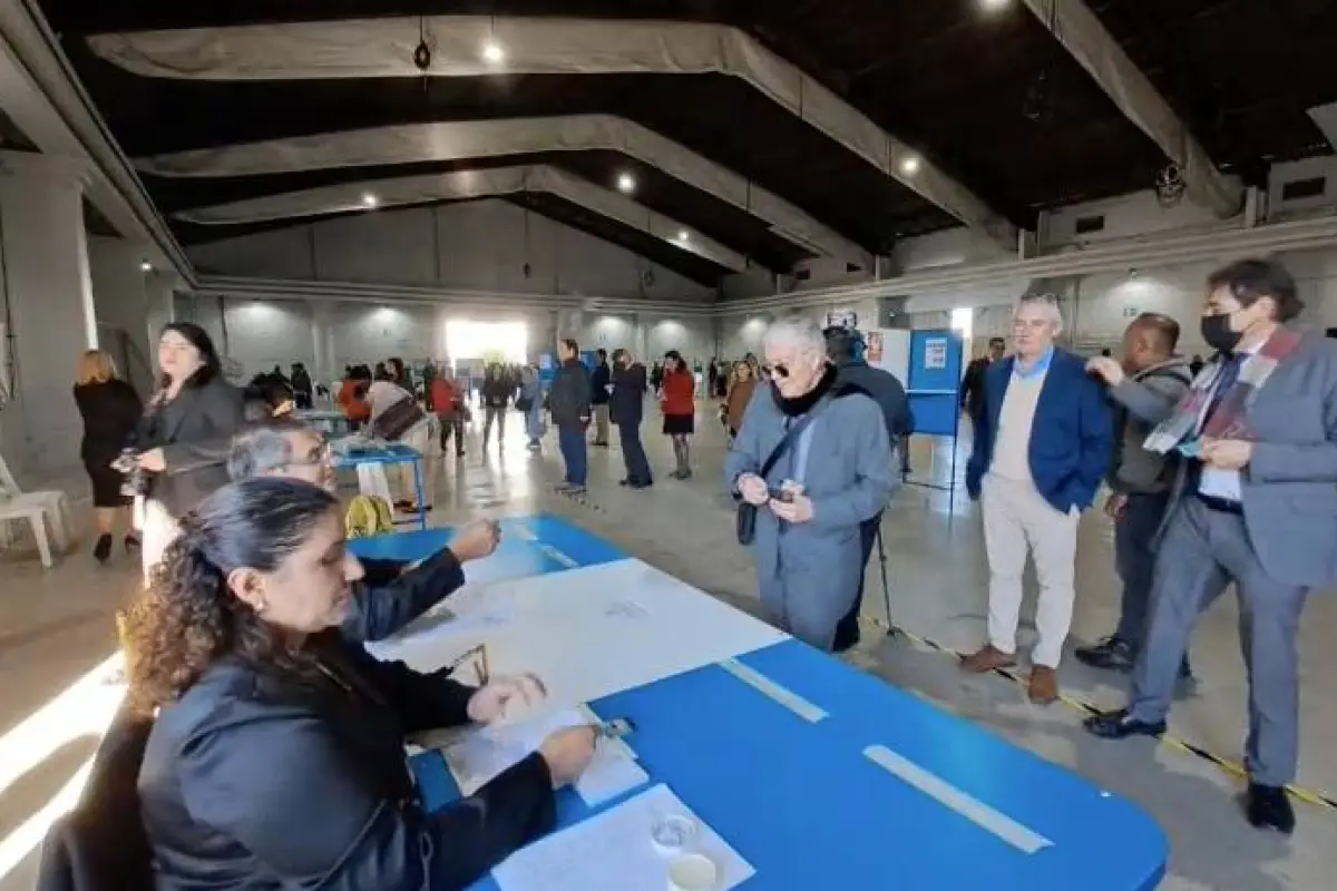 votaciones de segunda vuelta en el CANG