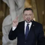 Denuncian supuesto plan para asesinar al presidente de Costa Ricat