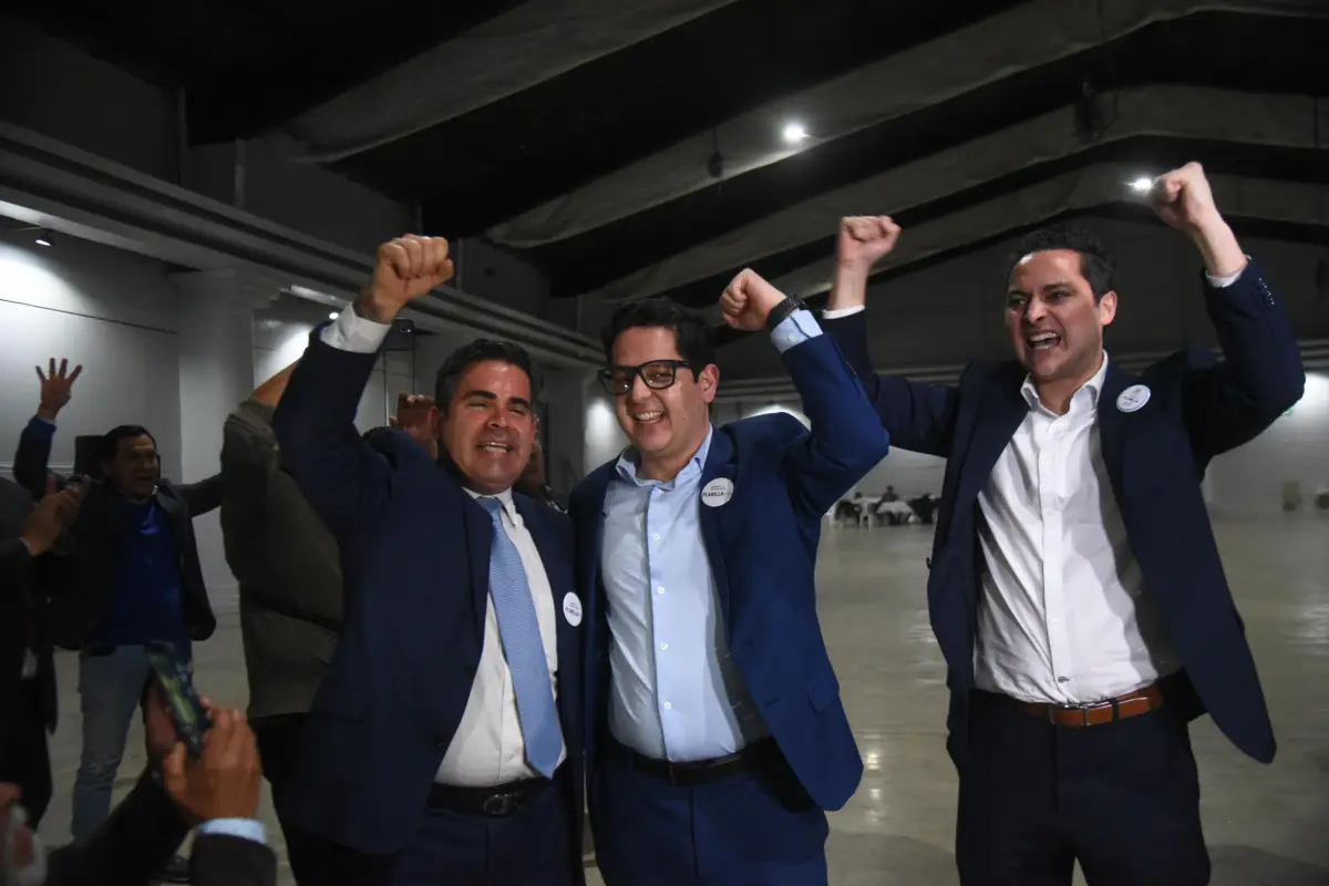Así reaccionaron los miembros de la planilla 4, tras conocer los resultados de la elección., Omar Solís.