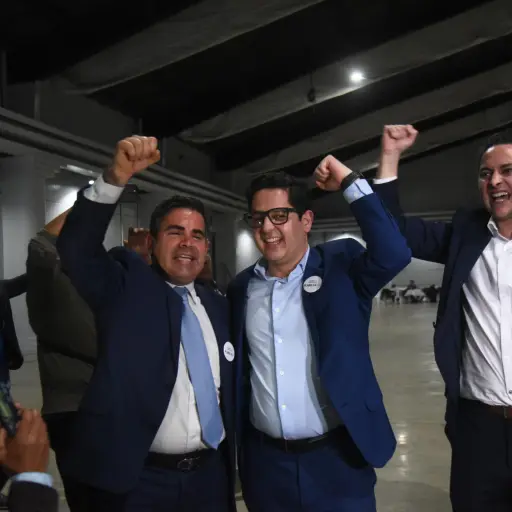 Así reaccionaron los miembros de la planilla 4, tras conocer los resultados de la elección. ,Omar Solís.