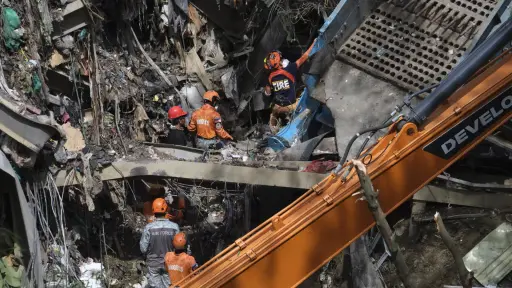 CEBU (Philippines), 10/01/2026 ,- Una vista del área afectada por el deslizamiento en el vertedero de Binaliw, en Cebú, Filipinas