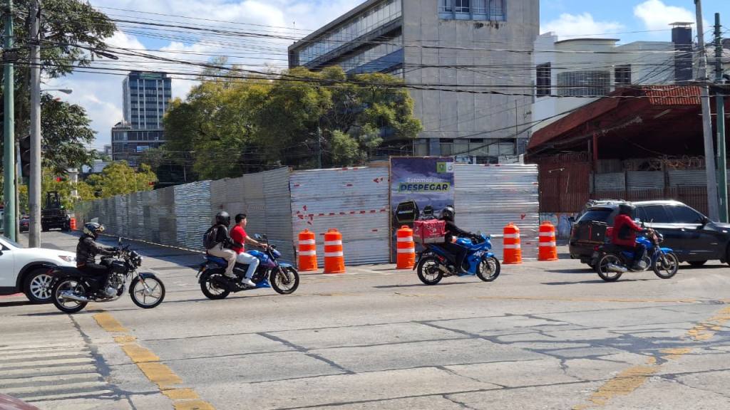 Avanzan trabajos del Aerometro en Calle Montúfar zona 9 | 