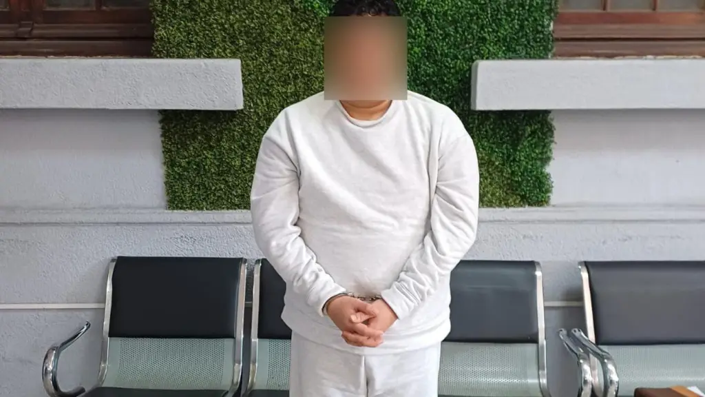 Fotografía difundida por el Ministerio de Gobernación de Guatemala en su cuenta en X @mingobguate del guatemalteco Hamilton Josué Paz Fuentes, alias La Osa , EFE/ @mingobguate