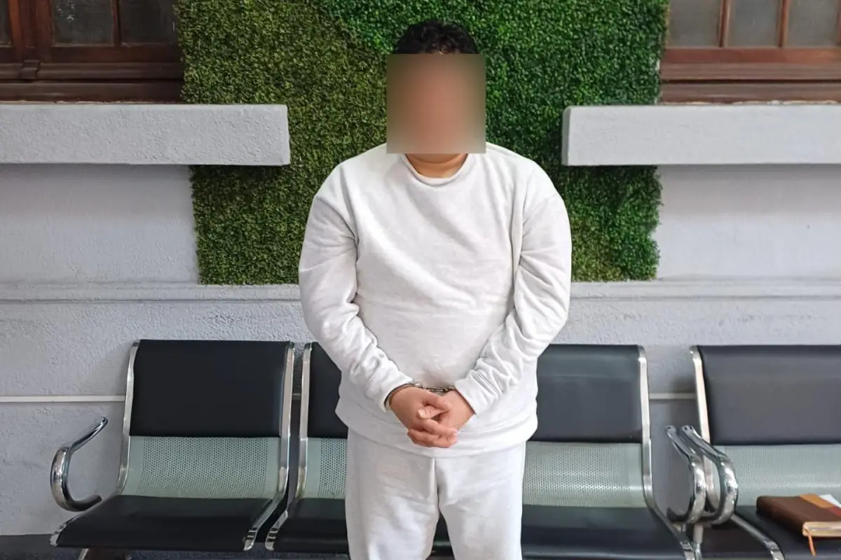 Fotografía difundida por el Ministerio de Gobernación de Guatemala en su cuenta en X @mingobguate del guatemalteco Hamilton Josué Paz Fuentes, alias La Osa,  EFE/ @mingobguate