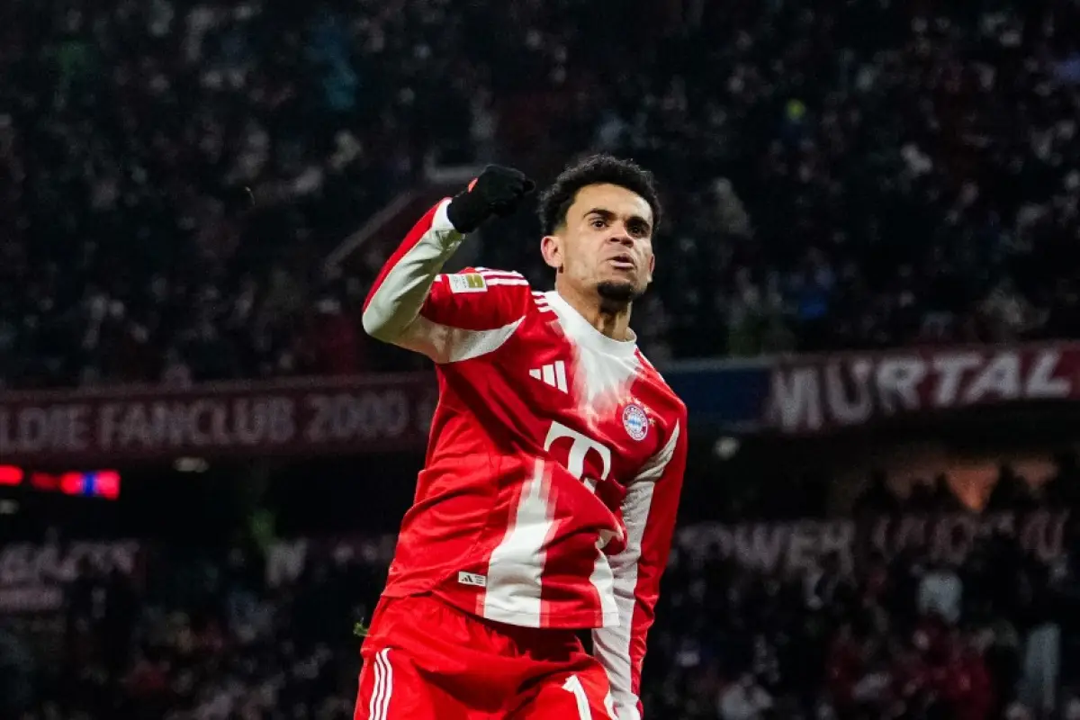 El colombiano Luis Díaz hizo gol y dos asistencias en el partido 