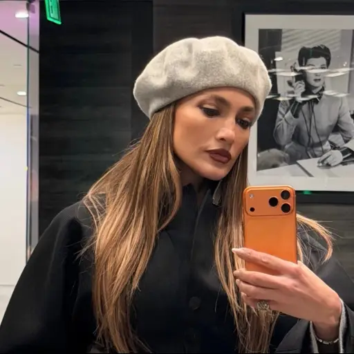 Jennifer Lopez ,Redes sociales