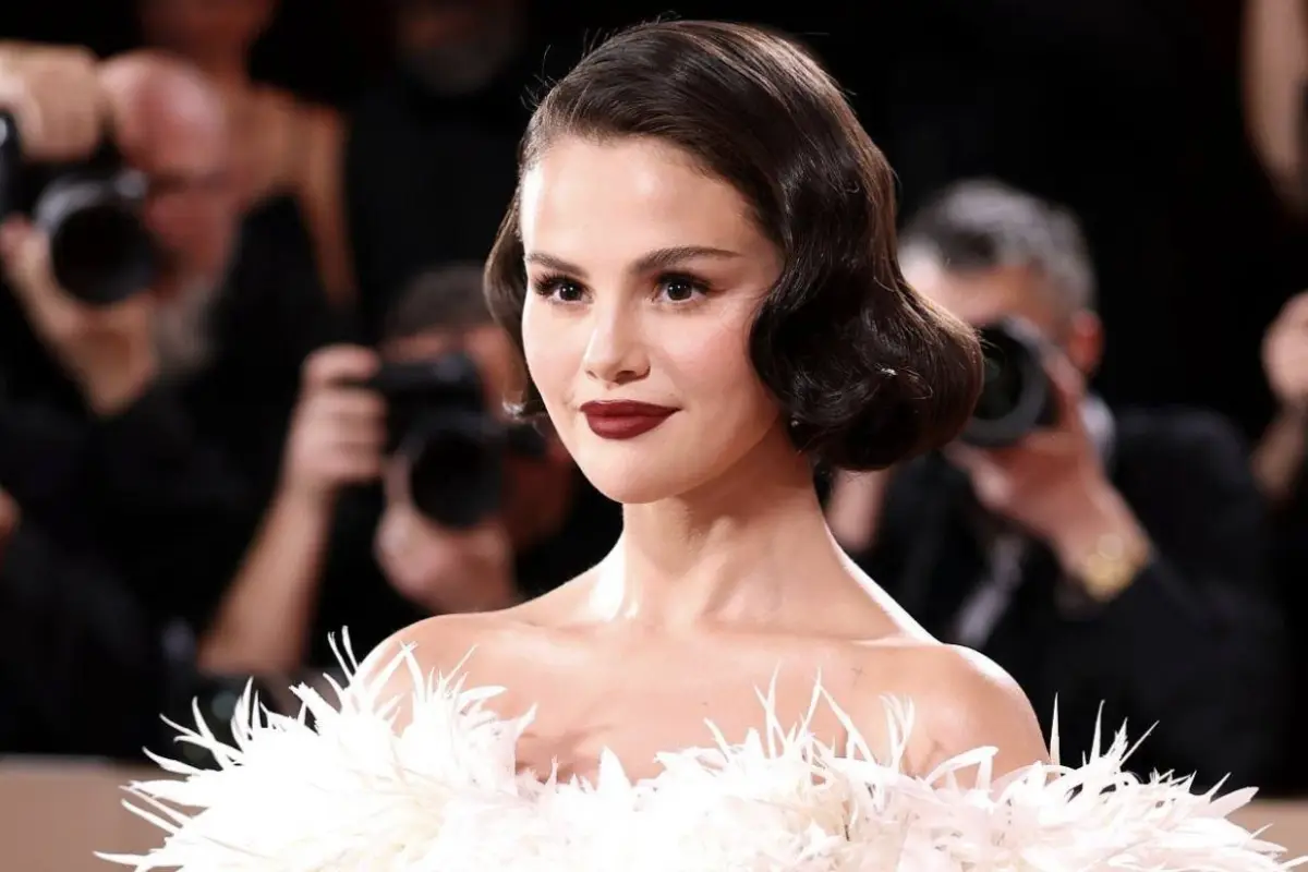 Selena Gómez, Selena Gómez