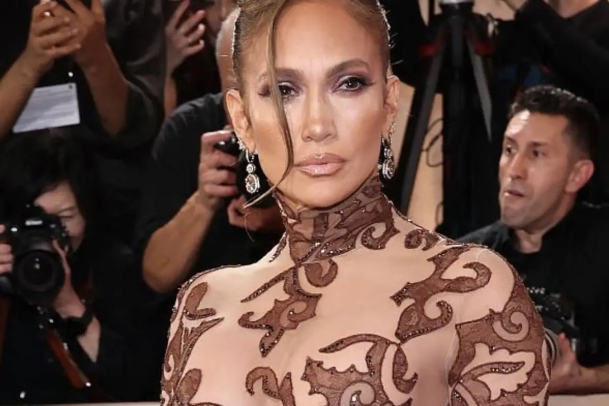 Jennifer López, Jennifer López