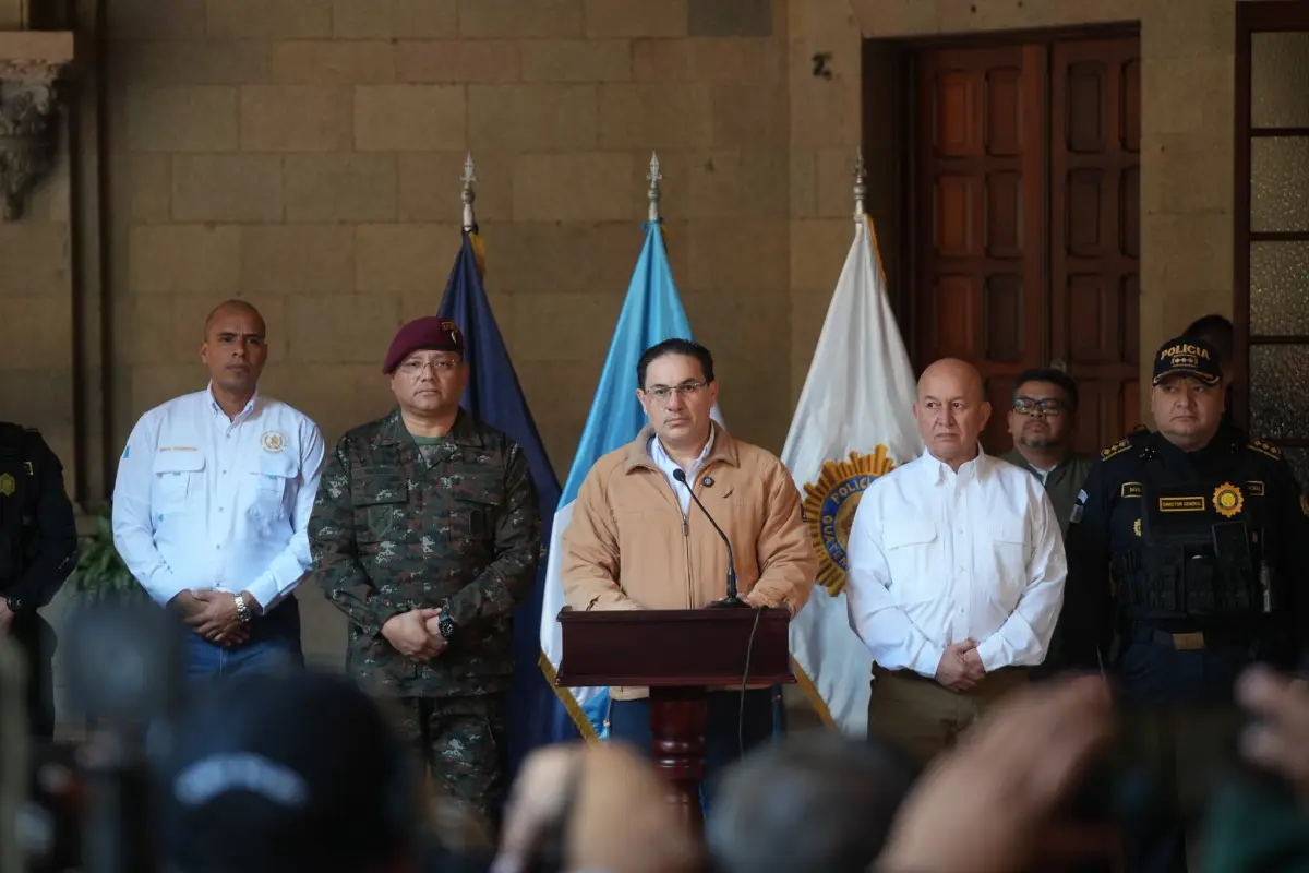 El ministro de Gobernación calificó a los agentes caídos como héroes., Captura de pantalla. 