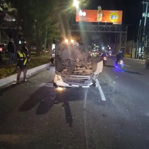 . ,Bomberos Municipales