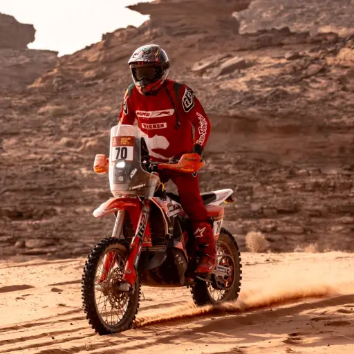 Francisco Arredondo cumple la tercera etapa del Rally Dakar 2026