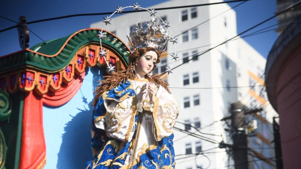 Cortejo procesional de la Virgen de los Reyes | Foto Omar Solís