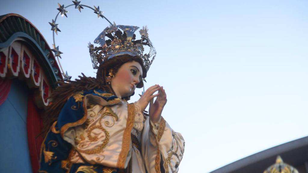 Cortejo procesional de la Virgen de los Reyes | Foto Omar Solís