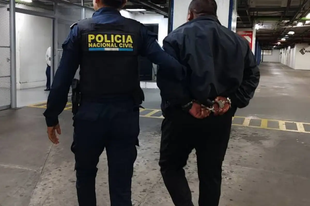 guardia capturado en San Miguel Petapa